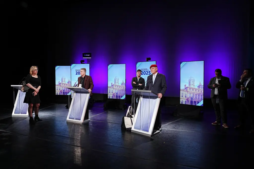 Seizing the last opportunity to cut Mamdani down to size — with 13 days to go before the Nov. 4 election — the thirsty rivals wouldn’t let any of the Democratic nominee’s non-answers slide off the LaGuardia Community College stage.  via REUTERS
