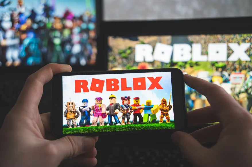 Roblox is a popular online game for children. Rokas – stock.adobe.com