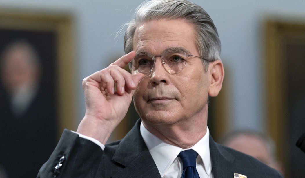 Mic Drop: Scott Bessent Shreds the Media — to Their Faces — Over Their Fake Narrative About Trump’s Health