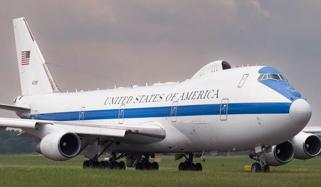 What Was the ‘Doomsday Plane’ Doing at LAX? Nervous Angelenos Finally Get an Answer