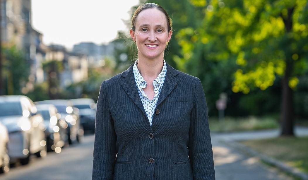 Seattle Police Union Pushes Back Against Socialist Mayor’s Anti-ICE Directives