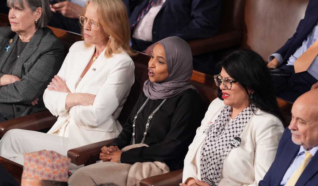 Ilhan Omar, Rashida Tlaib React as Trump Rebukes Democrats at State of the Union: “Should Be Ashamed”