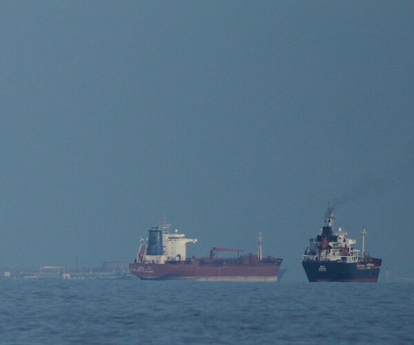 U.S. Expands Global Crackdown on Iran-Linked Shipping, Tightens Pressure on Tehran