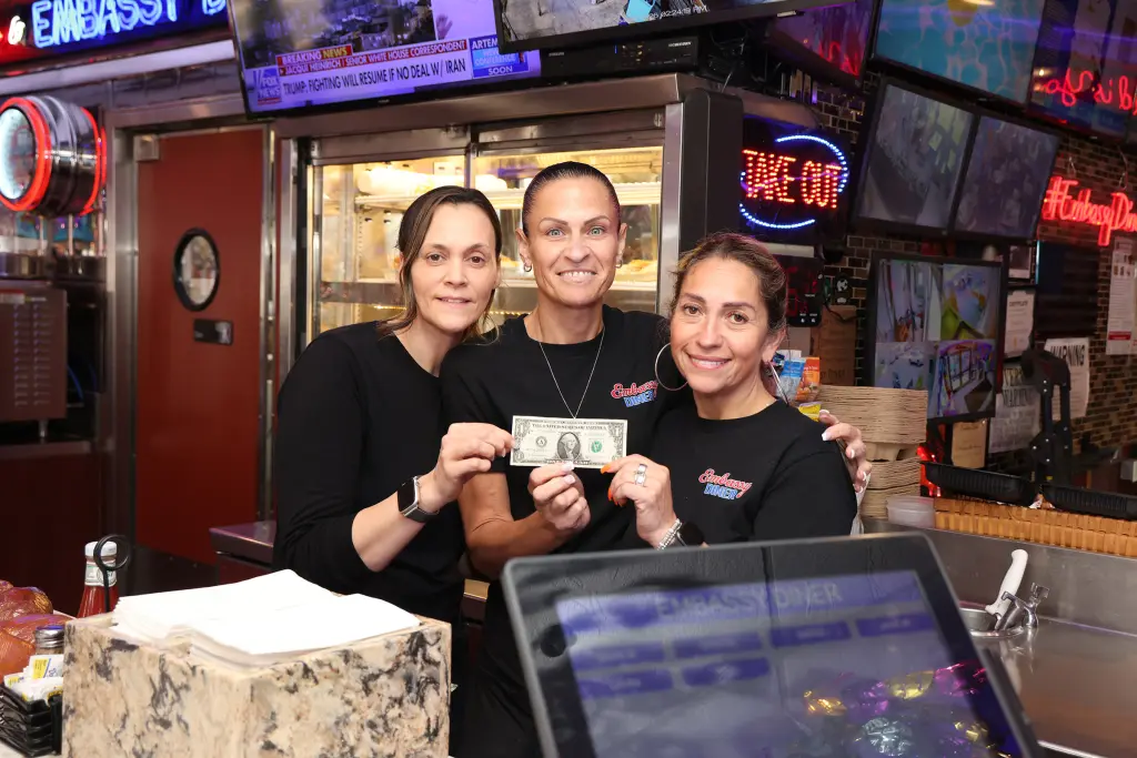 Tax refunds swell thanks to Trump’s worker-friendly deductions in the “Big Beautiful Bill”: “He knows what he’s doing”