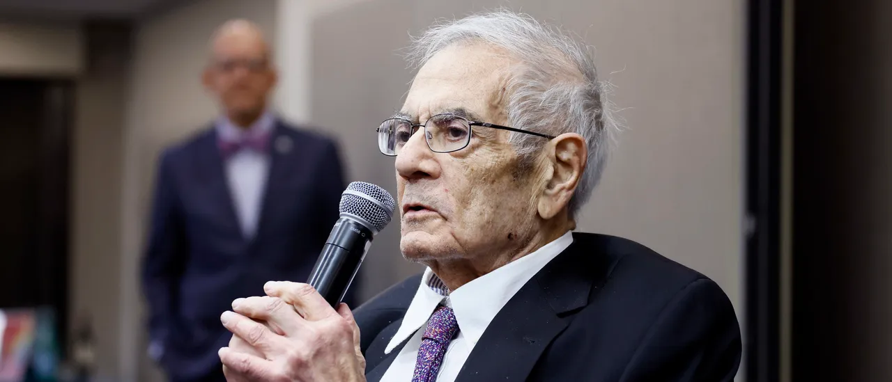 Even Barney Frank Sounds the Alarm: Democrats Pushed Too Far Left