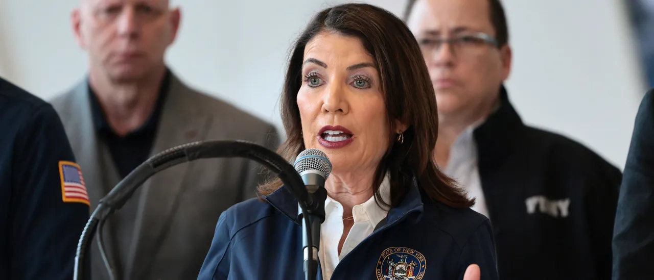 Former Democratic Governor Slams Kathy Hochul Over Anti-ICE Sanctuary Push