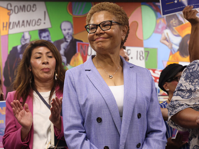 Karen Bass Claims Los Angeles Is Safer Than It’s Been Since the 1950s — Americans Aren’t Buying It