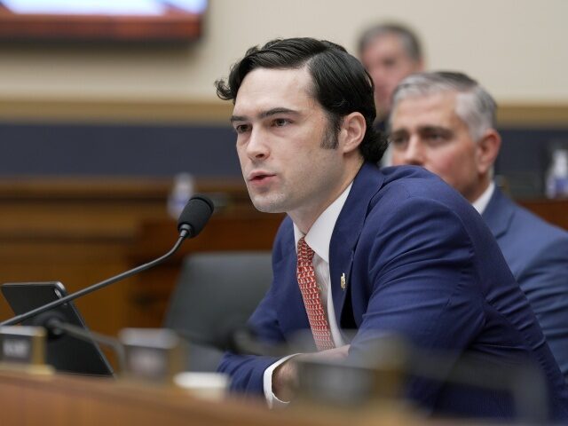 Rep. Brandon Gill Highlights Alleged ‘Backdoor Amnesty’ Policies During House Hearing