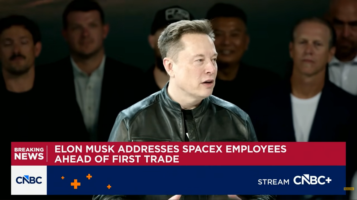 Elon Musk Becomes World’s First Trillionaire as Critics React to Record-Breaking Wealth Milestone