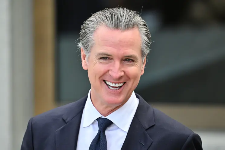 California Under Fire as Critics Warn of ‘Self-Inflicted Decline’ in America’s Largest State