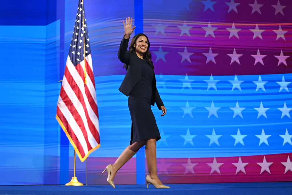 Mamdani-Backed NYC Left Surge Fuels AOC 2028 White House Buzz as Democratic Party Rift Widens