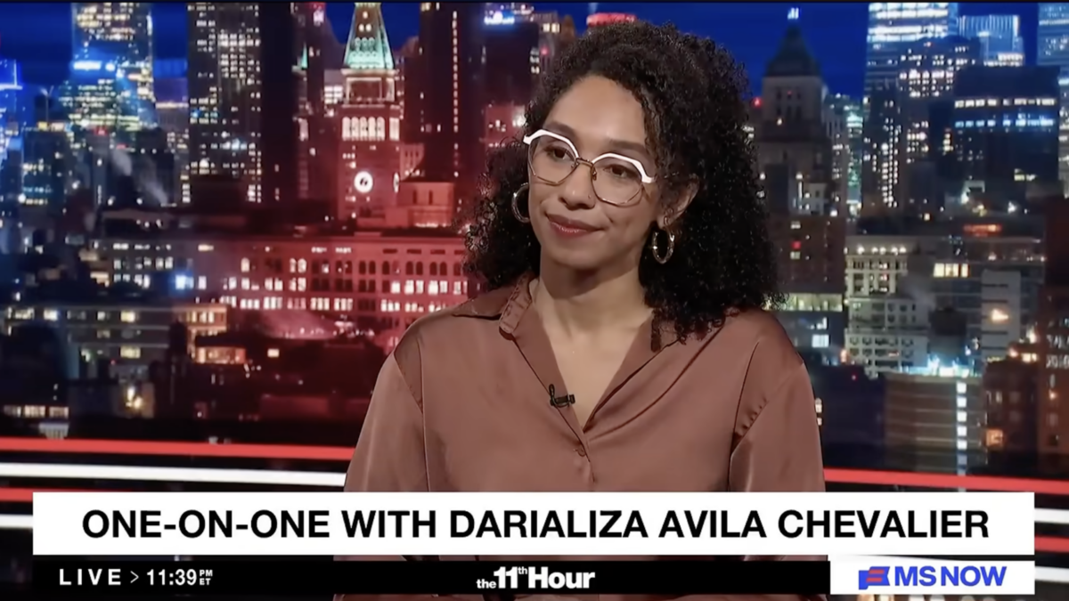 As Socialists Gain Ground in Democrat Primaries, Media Focuses on Republicans for Pointing It Out