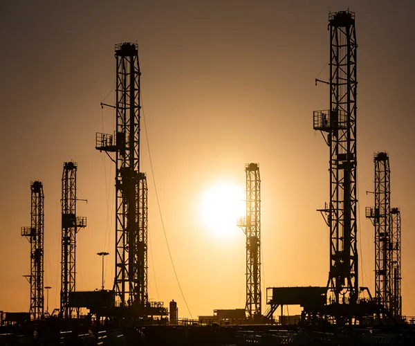 Kuwait Cranks Up Oil Production as Gulf Energy Flows Hold Firm Despite Iran War