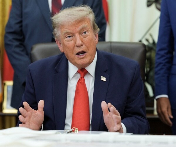 Trump Calls Out Iran’s “Duplicitous” Leaders as Tehran Faces Mounting Pressure