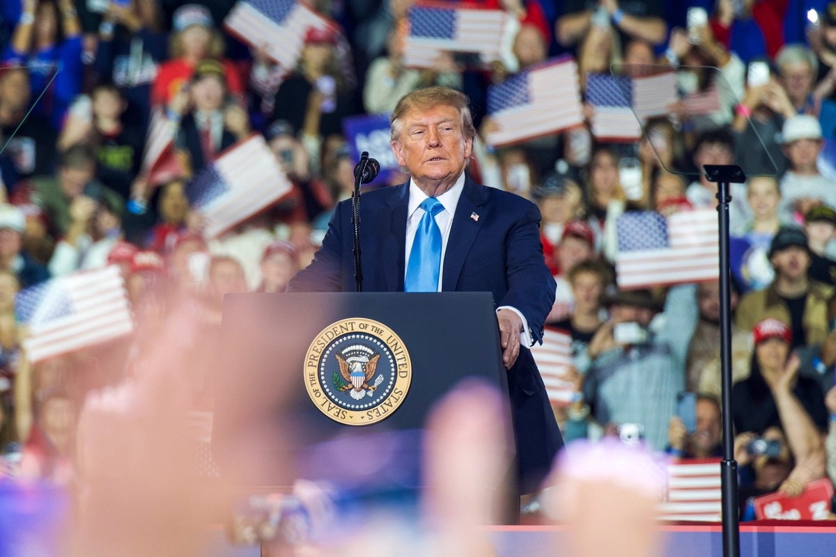 Kansas Man Arrested Over Alleged Assassination Threats Against Trump Ahead of Wichita Visit