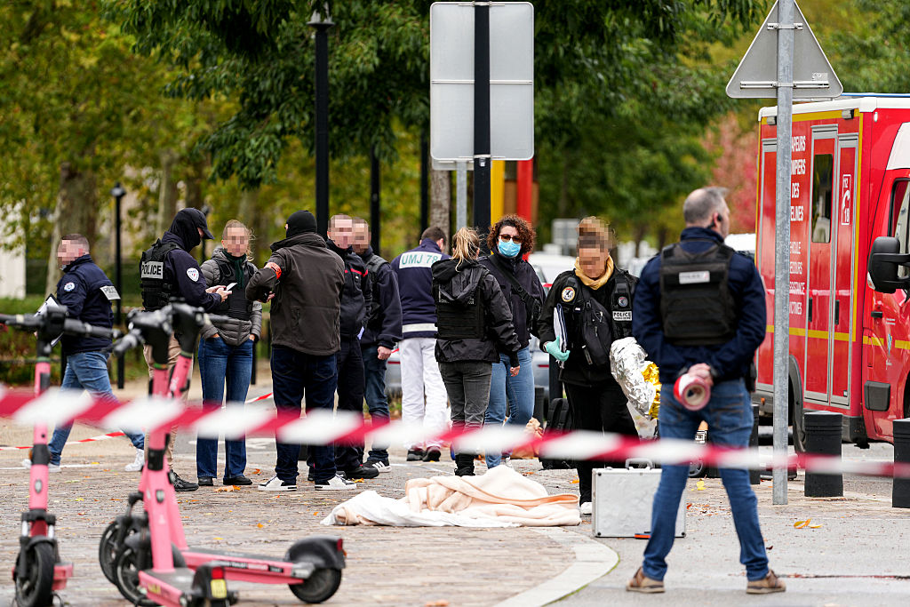 Paris Suburb Terror Rampage: Armed Gunman Kills One and Wounds Child in Drive-By Shooting Spree