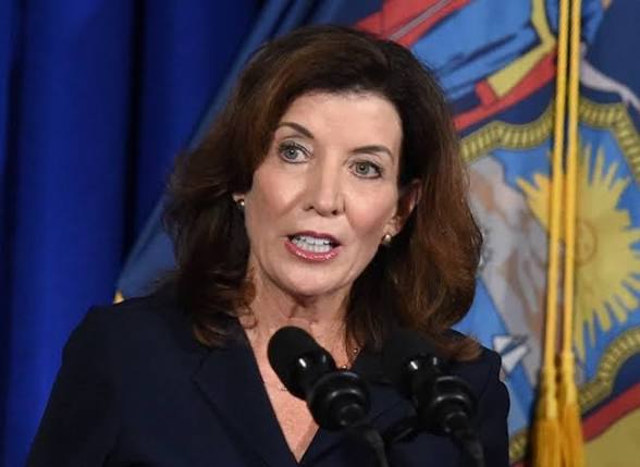 Bronx Boils Over: Disillusioned Democrats Blast Hochul's 'Communist' Shift, Flock to GOP Challenger Blakeman