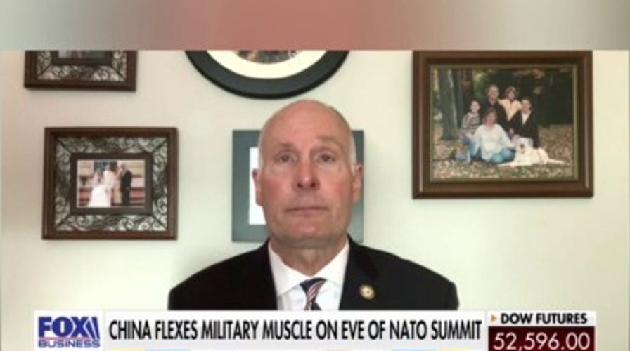 Democrat Governor's Hypocrisy on McConnell's Health Echoes Past Attacks, China Trip Raises Red Flags
