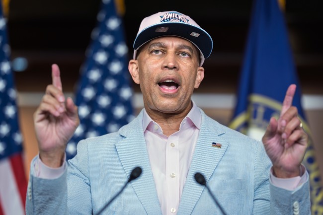 Hakeem Jeffries Faces Humiliation as Impeachment Zealot Crumbles, Socialists Surge in Michigan Primary