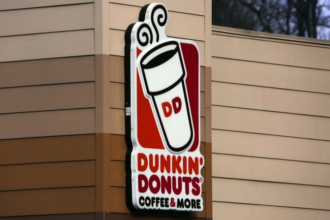 Beyond Airport Sinks: Dunkin's Unhygienic Foot-Washing Exposes Woke Absurdity as Gov. Abbott Fights Back