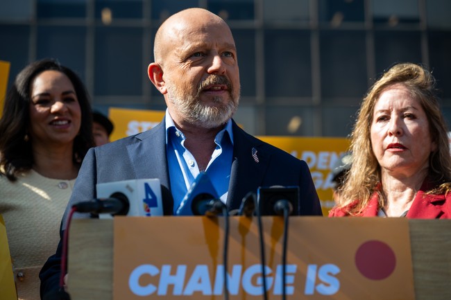 California Uprising: Conservative Steve Hilton Closes Gap on Wobbly Becerra in Deep Blue State
