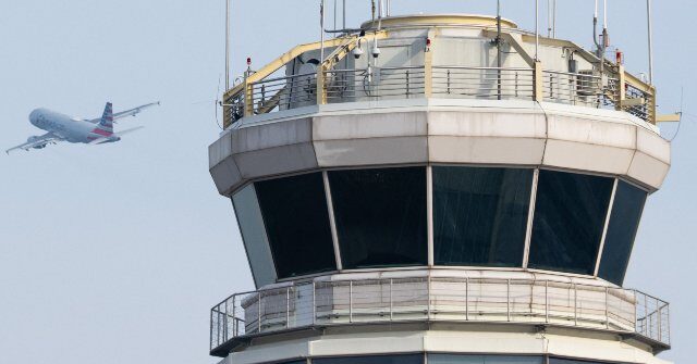 Trump Administration's AI Vision Takes Flight: New System Aims to End 'Chaotic' Air Traffic Management