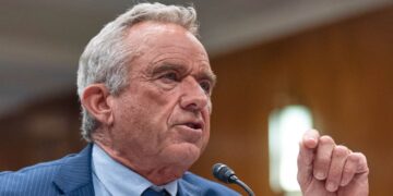 RFK Jr. Drops Bombshell About mRNA Vaccines and Pandemic – It Will Make You Furious